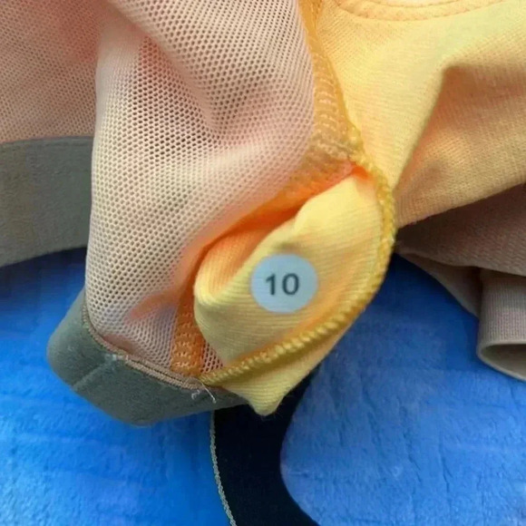 Lululemon Bright Yellow and Navy Blue Top Size 10 - Picture 5 of 6